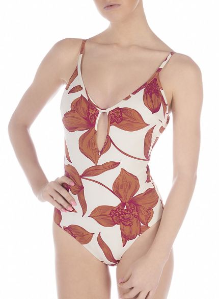 Underwired C cup swimsuit
